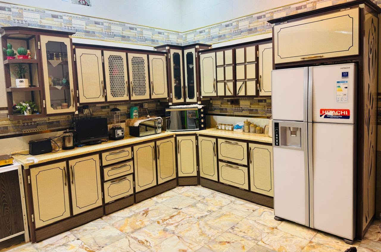 مغربة • ٣٠٠م • ٦ غرف