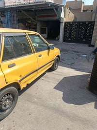 سايبه البيع 2010سياره بلاديه لا تبديل ولا ضربه بيه طخات بصيطه وشويه صب...