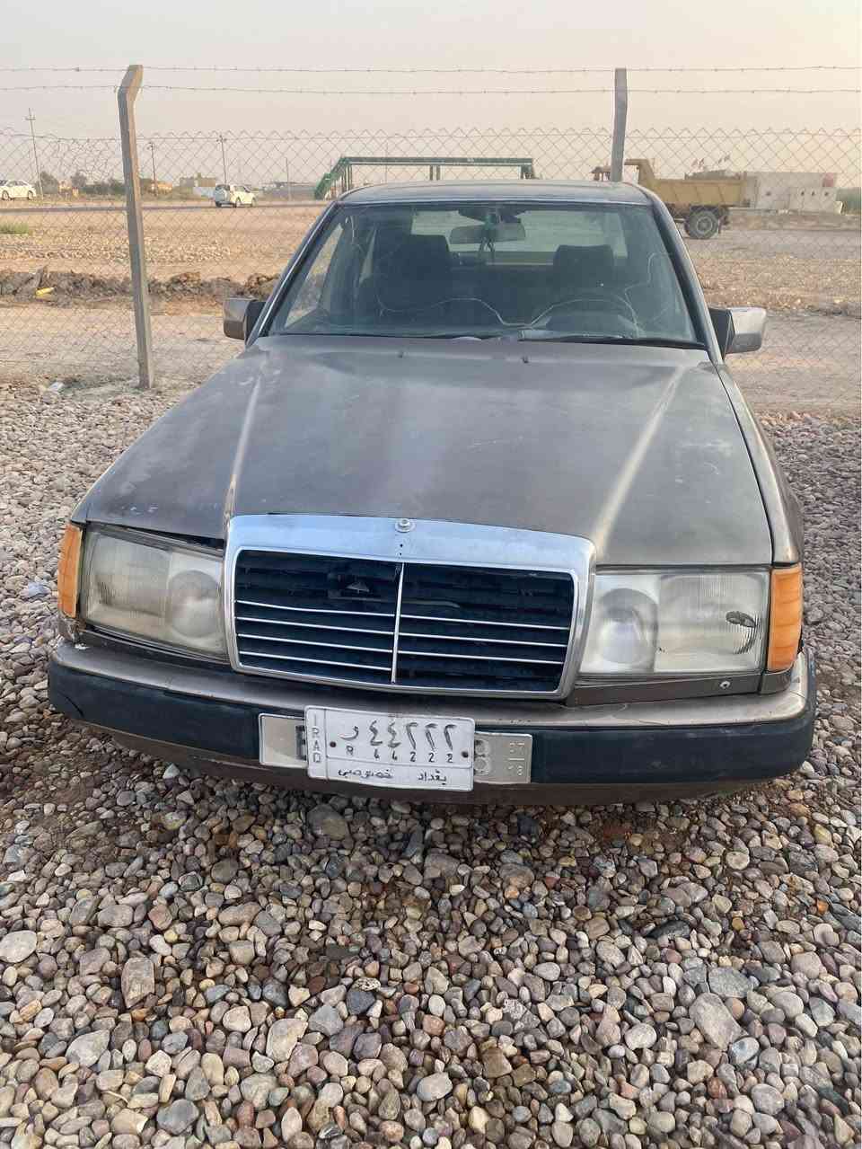 مارسدس دب موديل 1987 بغداد مميز تحويل مباشر كير ومكينه بطه كفاله السياره عوزها ترتيب بيع او مراوس للاستفسار الاتصال على الرقم *********** الرفاعي, ذي قار
