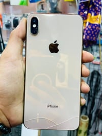 آيفون XS ماكس • ١٢٨ • شاشة مبدلة