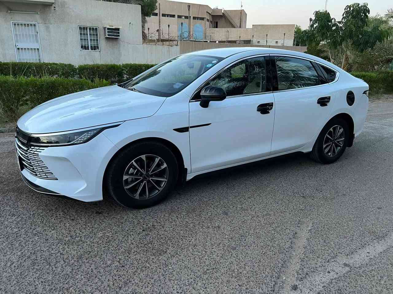 دسترويل 2025 مكفوله كفاله عامه
زيرو ماشيه 1400 بسمي 
تخم سوادات كامل 
شاشه قلاب 
سعر 21,200
بغداد الكرخ 
***********
