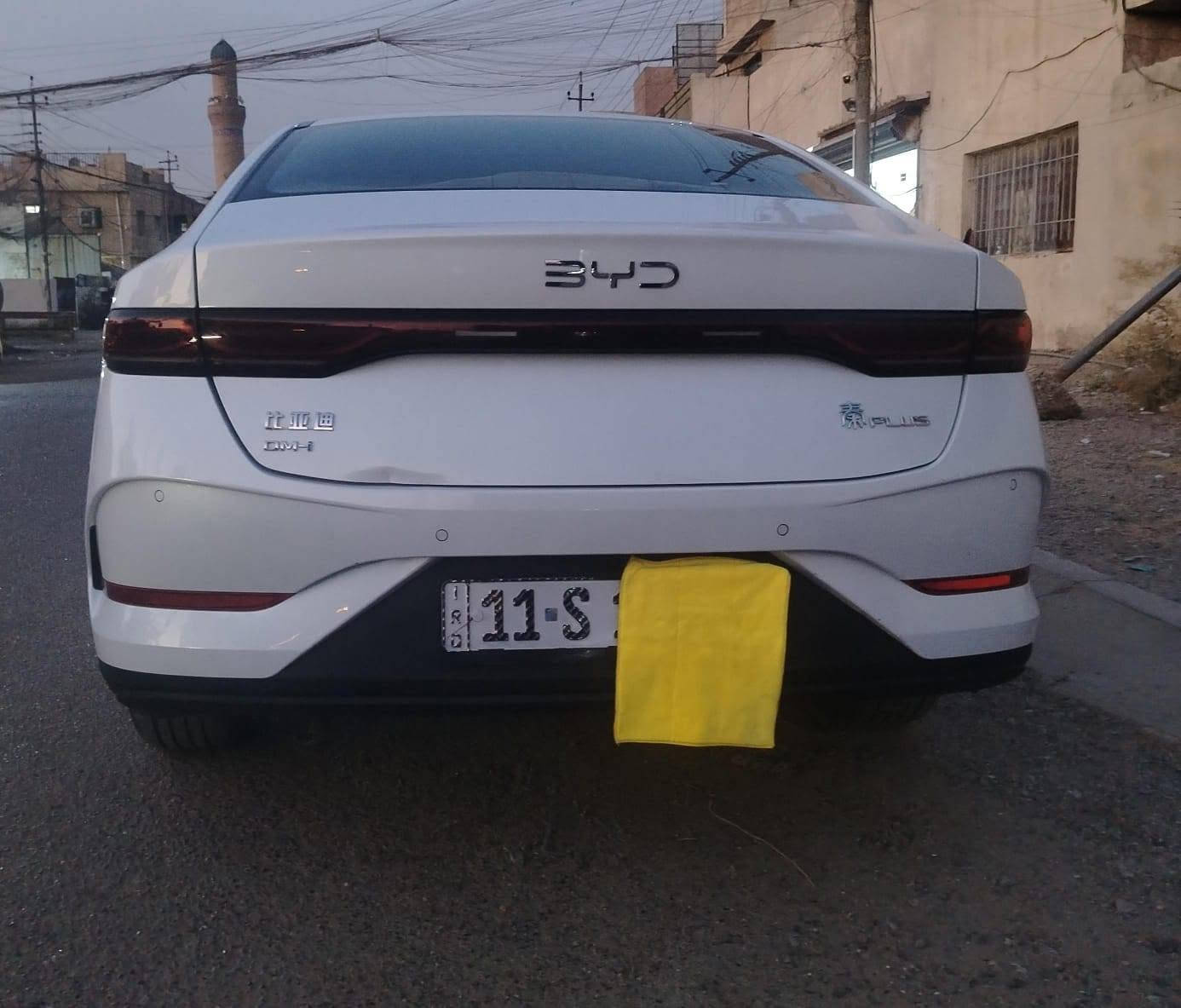 بي واي دي Qin plus كن بلاس موديل 2025 ماشيه 9000الاف سيارة مكفوله عدا طخة موضحه بالصورة خفيفه السعر المطلوب 18000 وبيها شي بسيط مكاني بغداد حي الاعلام ***********غير متواجد على الفيس
