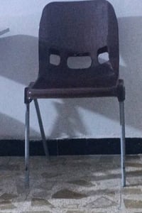 كرسي ب 1000.000