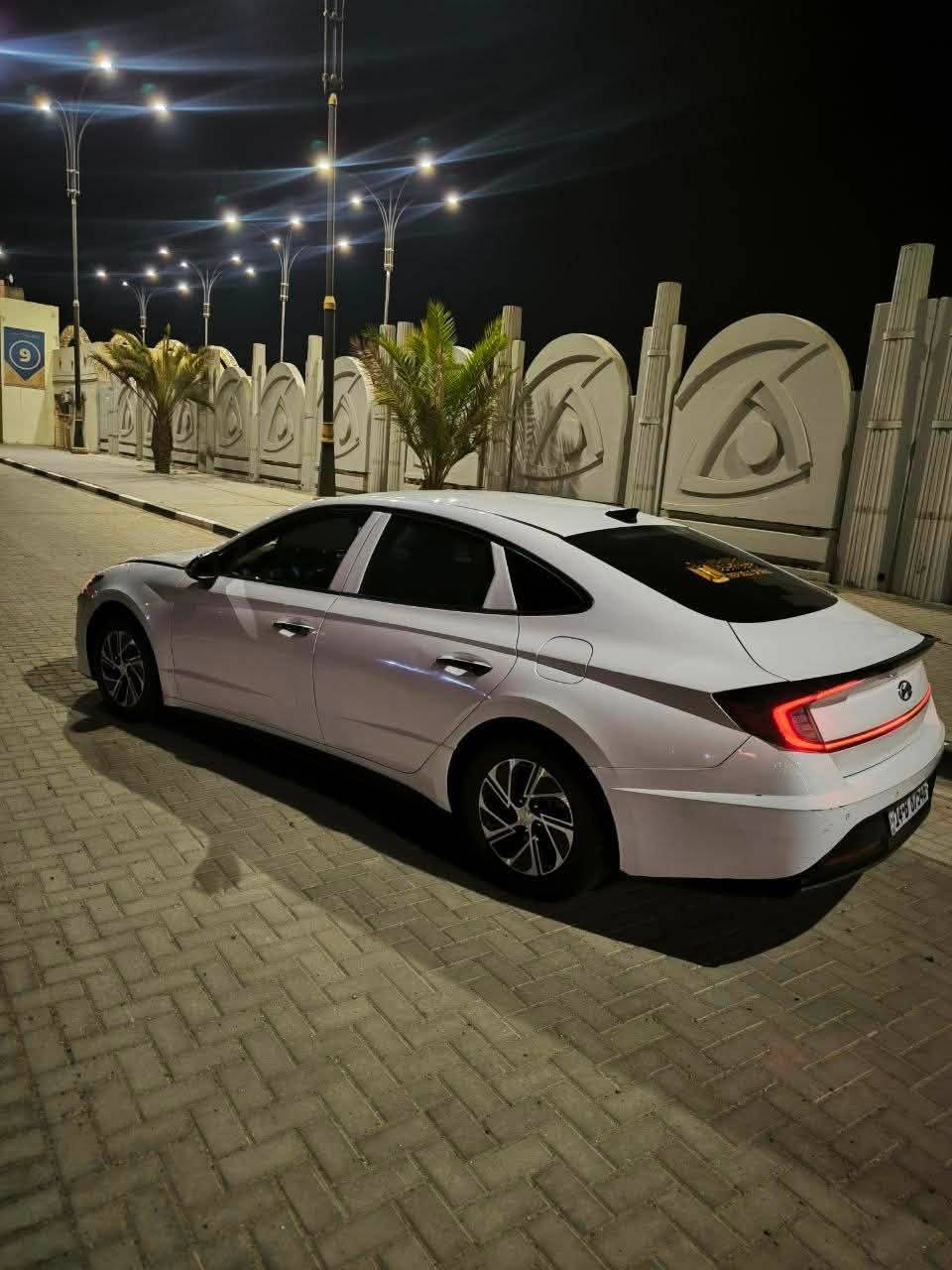 السلام عليكم هونداي سوناتا تكسي دبي 2023 معروفه مواصفاته رقم بصره باسم صديقي سياره جاهزه من كلشي ماشيه65  مكانها بلبصره القبله السعر 130
رقم ***********
