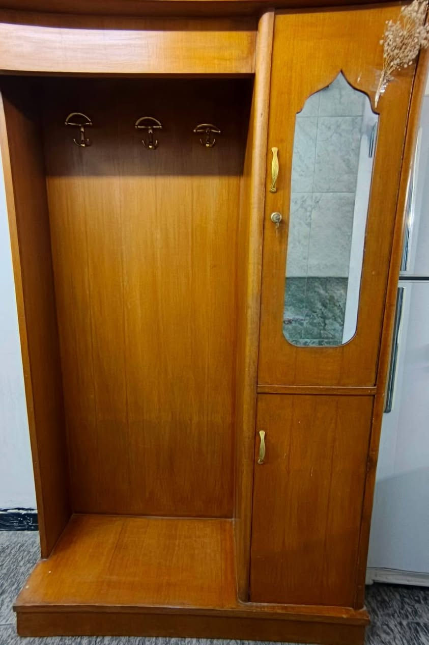 السلام عليكم 
غرفة صاج  عراقي داخل وخارج درجة اولى ايطار نظيفه 100%
العنوان بغداد حي الجهاد 
السعر 700 وبيهة مجال 
للتواصل 
*********** متوفر اتصال و واتساب
