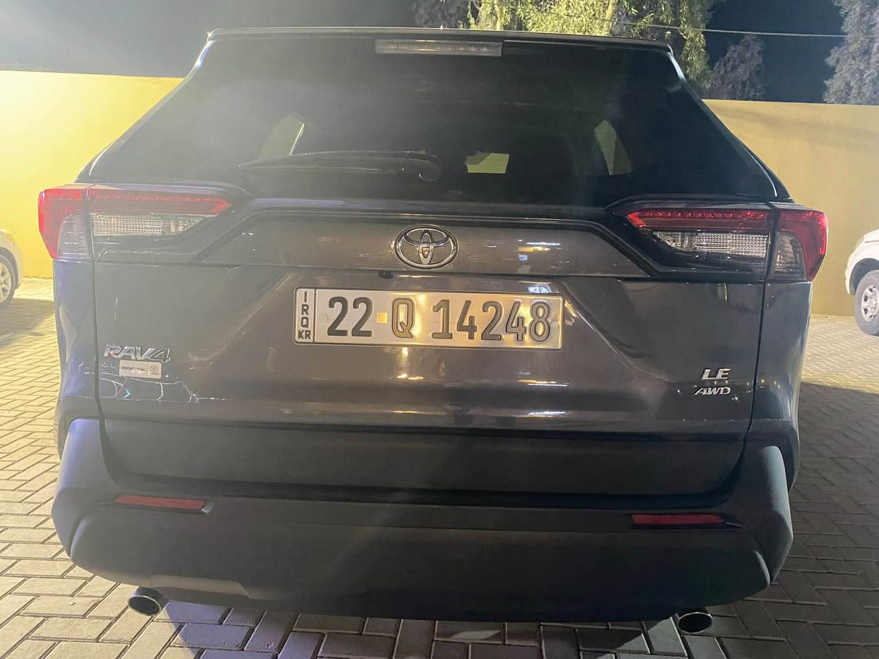 Rav4-2022
پيش و پشت كه پس ايرباك شان سيستم
٢ پارچه سبغ و ١ پارچه بيلاد گورايه كمه ك ناو ده ركه ي هه يه 
بي مسروف تايه و ويليكي جواني له سه ره
سعري ٢ ده فته رو مجاليكي برايانه
*********** أربيل, العراق

