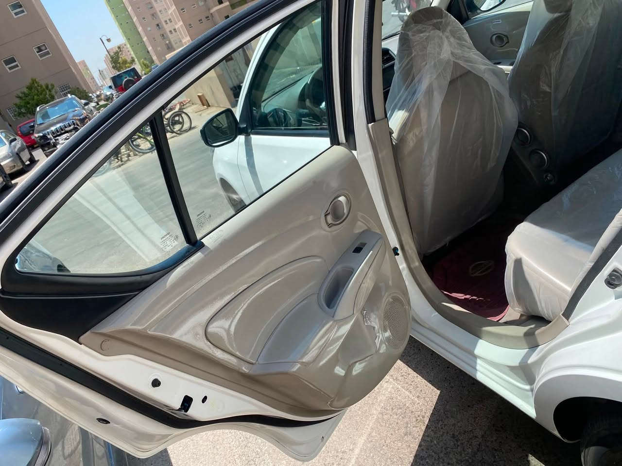 سيارة - نيسان - صني - كفالة مع ملاحضات بسيطة  سونر جديد موجود داخل المنشور
مديل - 2025 - رقم اربيل - لون ابيض - ماشية 66 Km - جام فول اوتماتيك - قطعتين تبريد 
مصري  - اشاير مري - اسبير مانازل - باقي التفاصيل معروفة
سعر ١١٦  بيهة مجال بسيط
مكاني بسماية
للأستفسار  ***********
