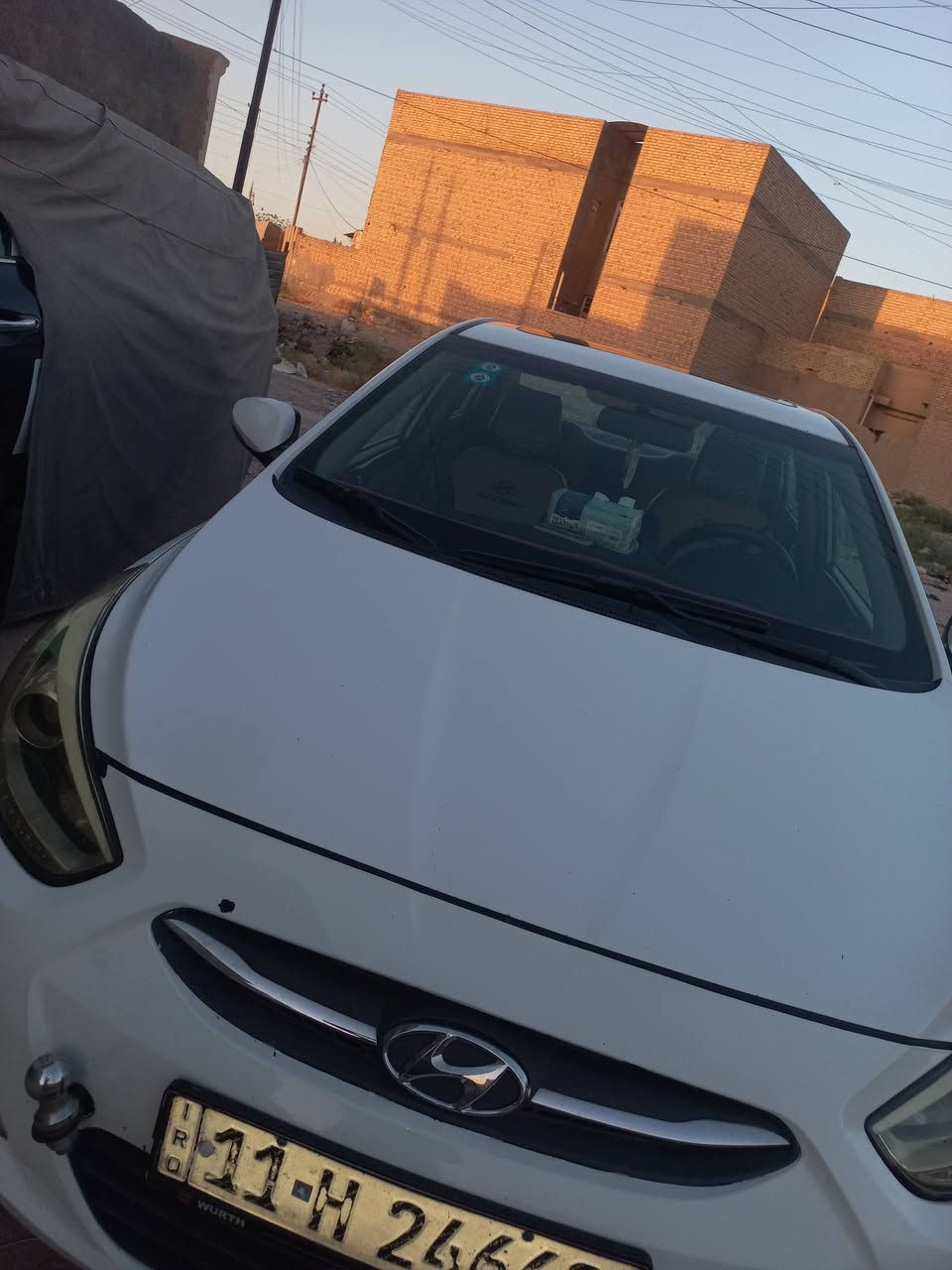 السلام عليكم اكسنت خليجي ١٧ فول مواصفات ٤ دسك مكفوله من صبغ والظربه السعر ١٢٠  م. وبيها منضومة غاز      ***********.
