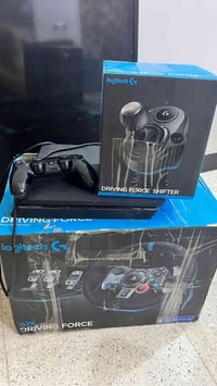 PS4 بلي ٤ سلم لوك ستيكر ما مفتوح ابد ونظيف ٩٥٪؜ مابي اي عطل وولا مره ط...