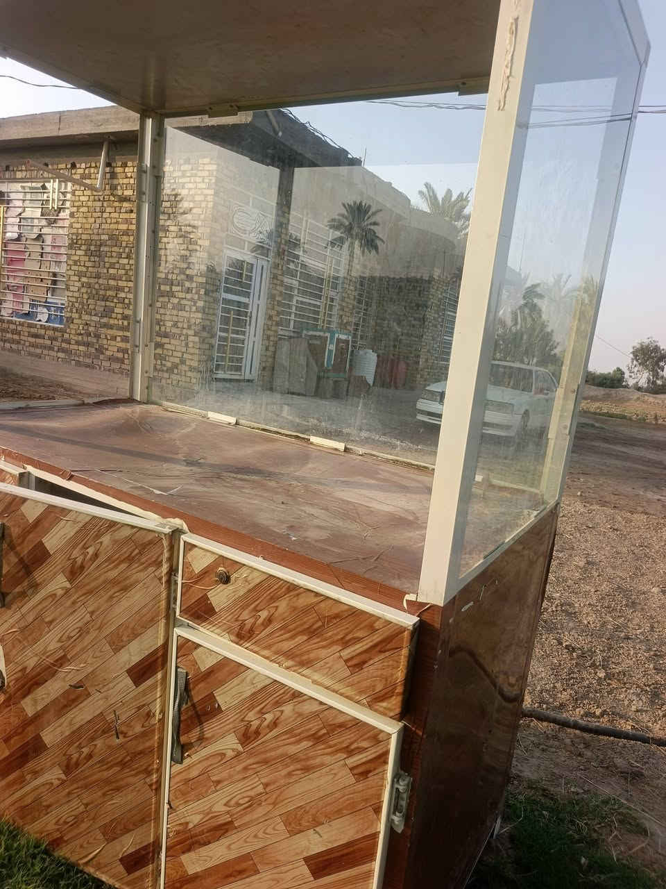 جام خانه كافترية نضيفه 3ابواب+2مجرات تزكام السعر 175وبي مجال عنوان حله كفل
