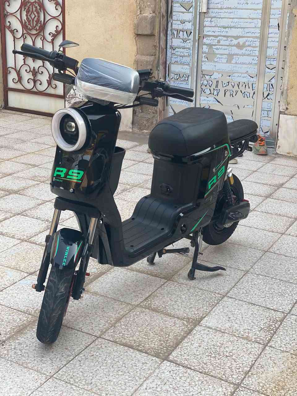 البصرة الهارثة R9 2026
السعر 450 الف ربع مايطيح 
الاتصال ***********
