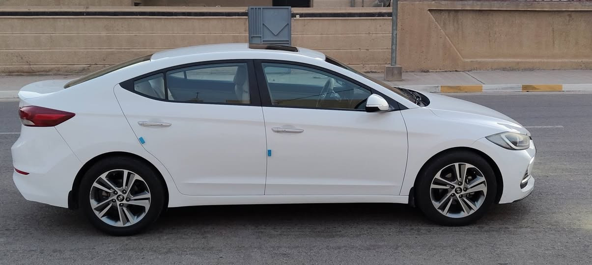 السلام عليكم
النترا سوبر 2018 رقم بغداد
‏🇰🇼خليجي
🚗 فول مواصفات
عداد 130الف قابل للزياده 
⚙️ مكينة 2000 دوش
🔁 كير أوتوماتيك (AT)
🌤️ فتحة سقف سلايد
🎮 تحكم ستيرن
📹 كاميرا خلفية
❄️ تبريد قطعتين
🎵 حاكية + بلوتوث
🛑 حساس أمامي
🚦 حساس خلفي
💡 لد نهاري أمامي
🛞 ويل كب كروم
🪞 مرايا جانبية كهرباء + إشارات + شفط
🛣️ أنظمة قيادة (اقتصادي / نورمل / رياضي)
مكفولة كفاله عامه ماعده ملااحظات بسيطه 
مكان السيارة الانبار 
***********
