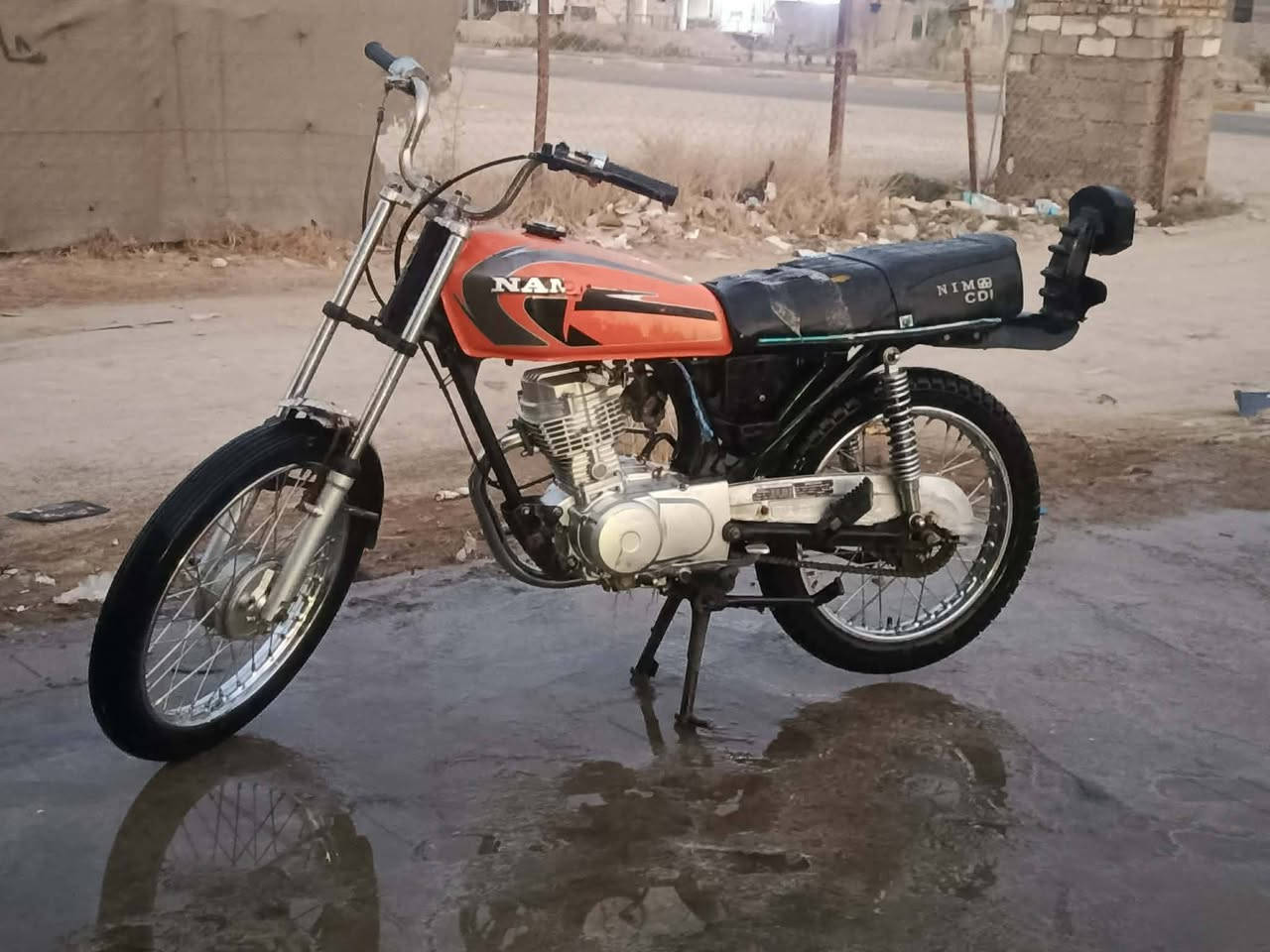 سلام عليكم دراجة 🚲 تعمير 25 شاصي 19 ارشة والتعميره كله تصلي مختم محرك شلامجة كفاله فقط تفيلس سعر 550 بية مجال للشراي مكاني قضاء النصر رقم 📱 الهاتف ***********
