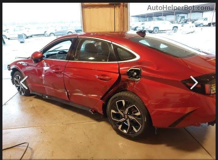 سوناتا موديل 25 شكل جديد

جاهزه 
حره تحويل مباشر 
سعر ب 149$ 
تواصل واتس *********** البصرة, العراق

نص مكتوب في الصور:
- AutoHelperBot.com