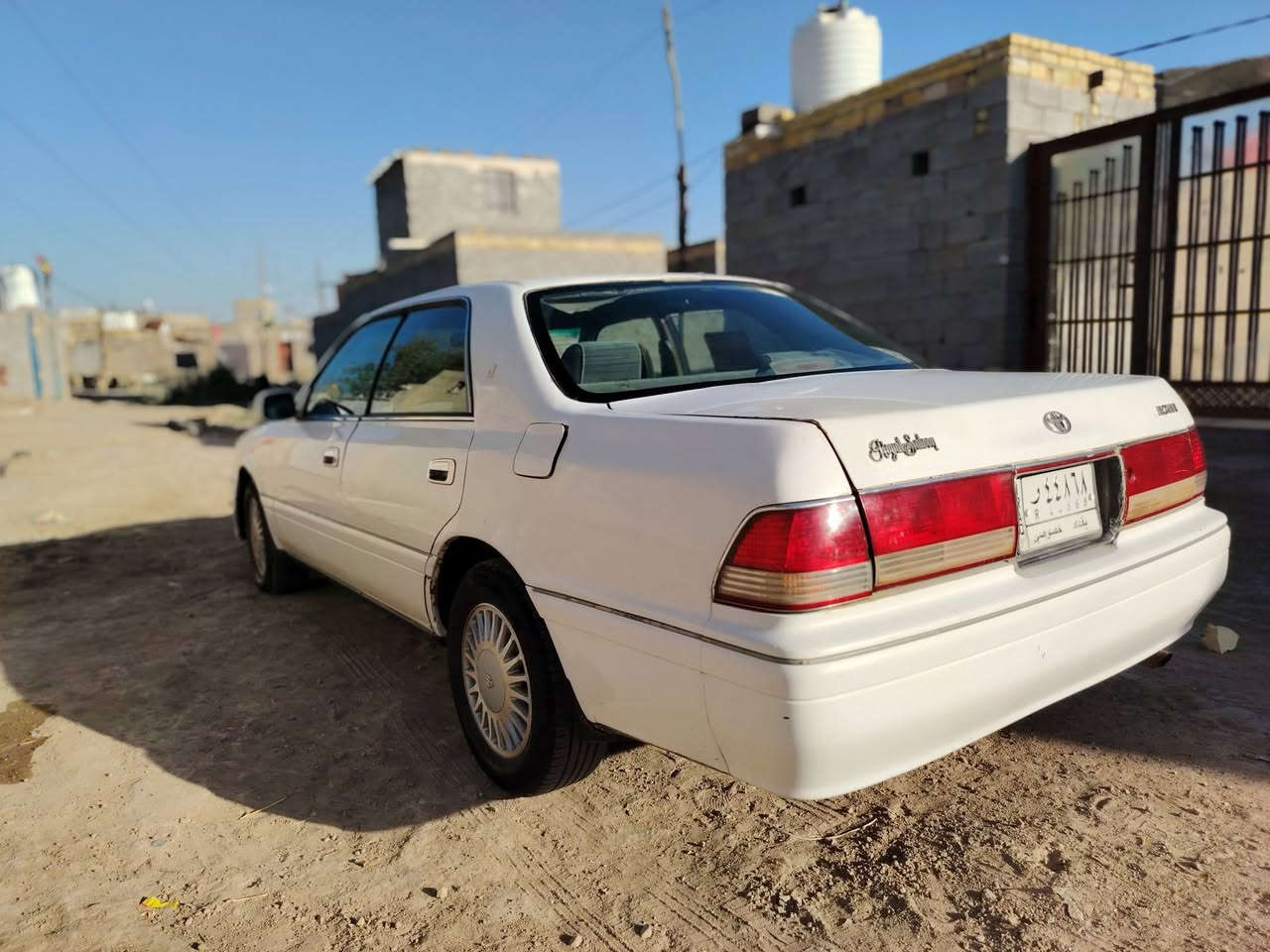 سلام عليكم سياره راس ثور موديل1997مكفول من نقل جثه من كصه وكير مكينه جديده سياره سنويه 2029 سياره بسمي سياره بيه ضربه من وره خفيفه من جدام هم خفيفه تبريد مابيه المكان ناصريه كلعت سكر سعر السياره 75 وبيه مجال رقم الهاتف ***********
