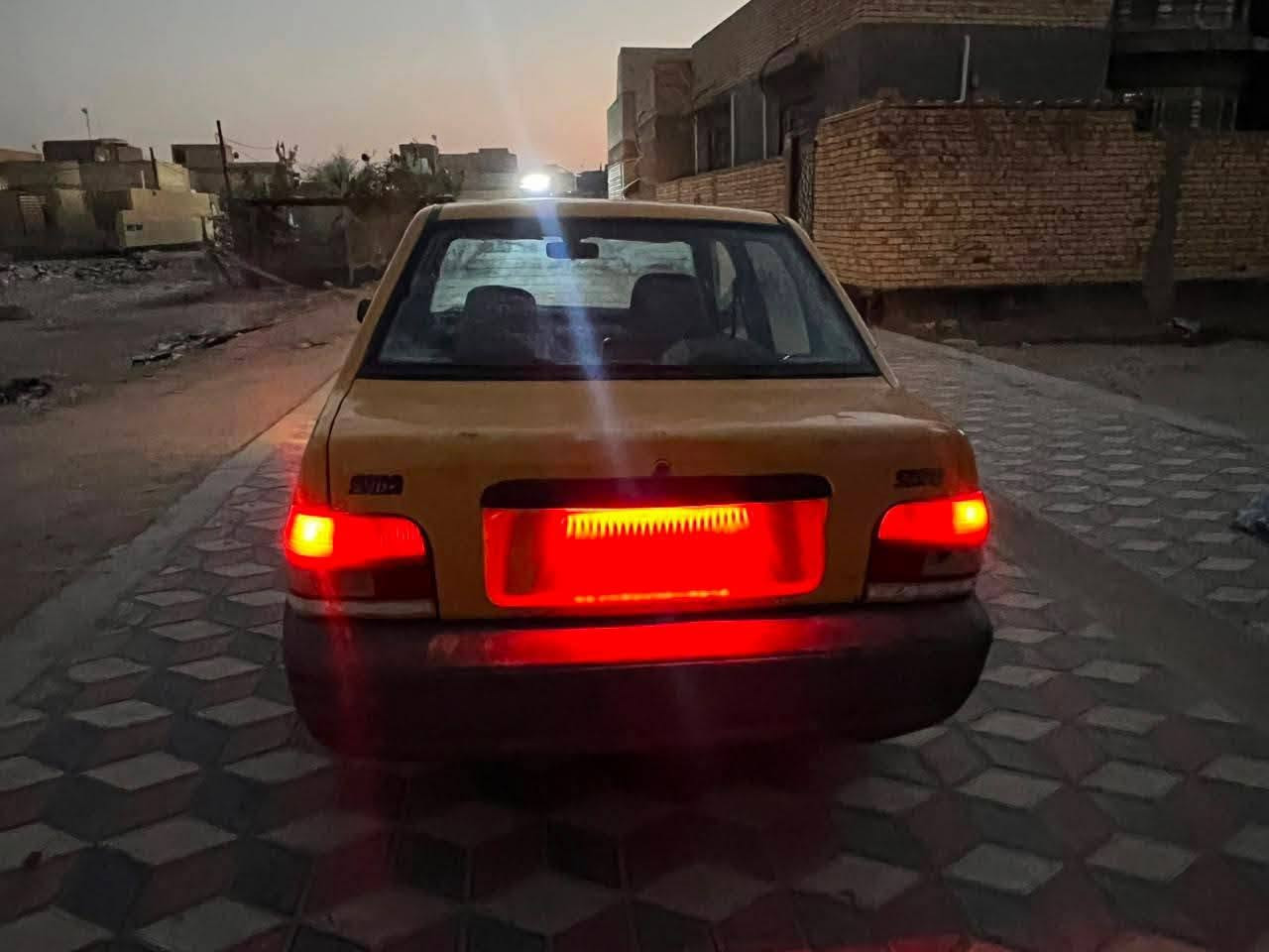 سلام عليكم سايبه ٢٠١٠رقم بغداد ماندل راعيها
جاهزه 
تايرات نضاف 
باتري جديد 
حداديه اماميه جديده 
للتواصل خاص او ***********
