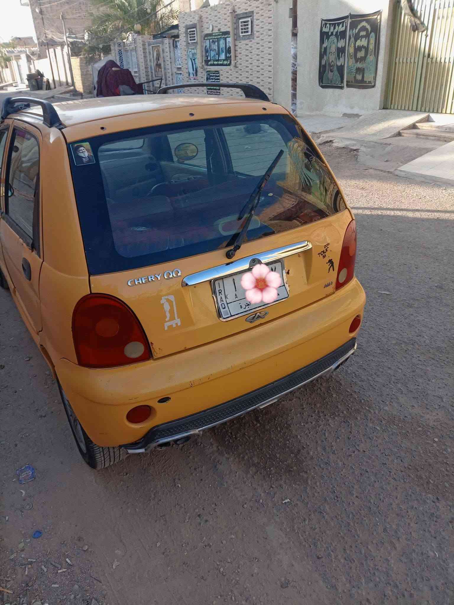 سلام عليكم ورحمة سياره كيو كيو حلو ونضيف
مكينه وكير #عادي وتخم تاير جدد فرشه حلو ولكشر حلو
مصغره سنويه لـ29سياره حلو حداديه شويه ترتيب سعر #15وبيه مجال
اتصل *********** وتدلل
