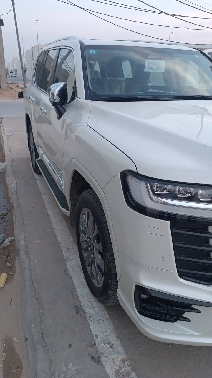 لاندكروز VXS • ٢٠٢٥ • النجف