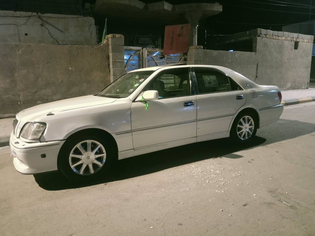 سلام عليكم السعر 37 وبيه مجال مستعجل ع بيعته 
البيع 2002 رقم كركوك صولي 

سياره بس راعيه ما ندله رقمه بيع بدون راعيه 

سياره فول ربع دكم مكينه ديفور جبير ثلاجه خلفيه 

سياره جاهزه ما ناقصه شي مكاني واسط الاستفسار نتصل 

*********** وشرايه بيه خير ويدلل

نص مكتوب في الصور:
- ❤️
