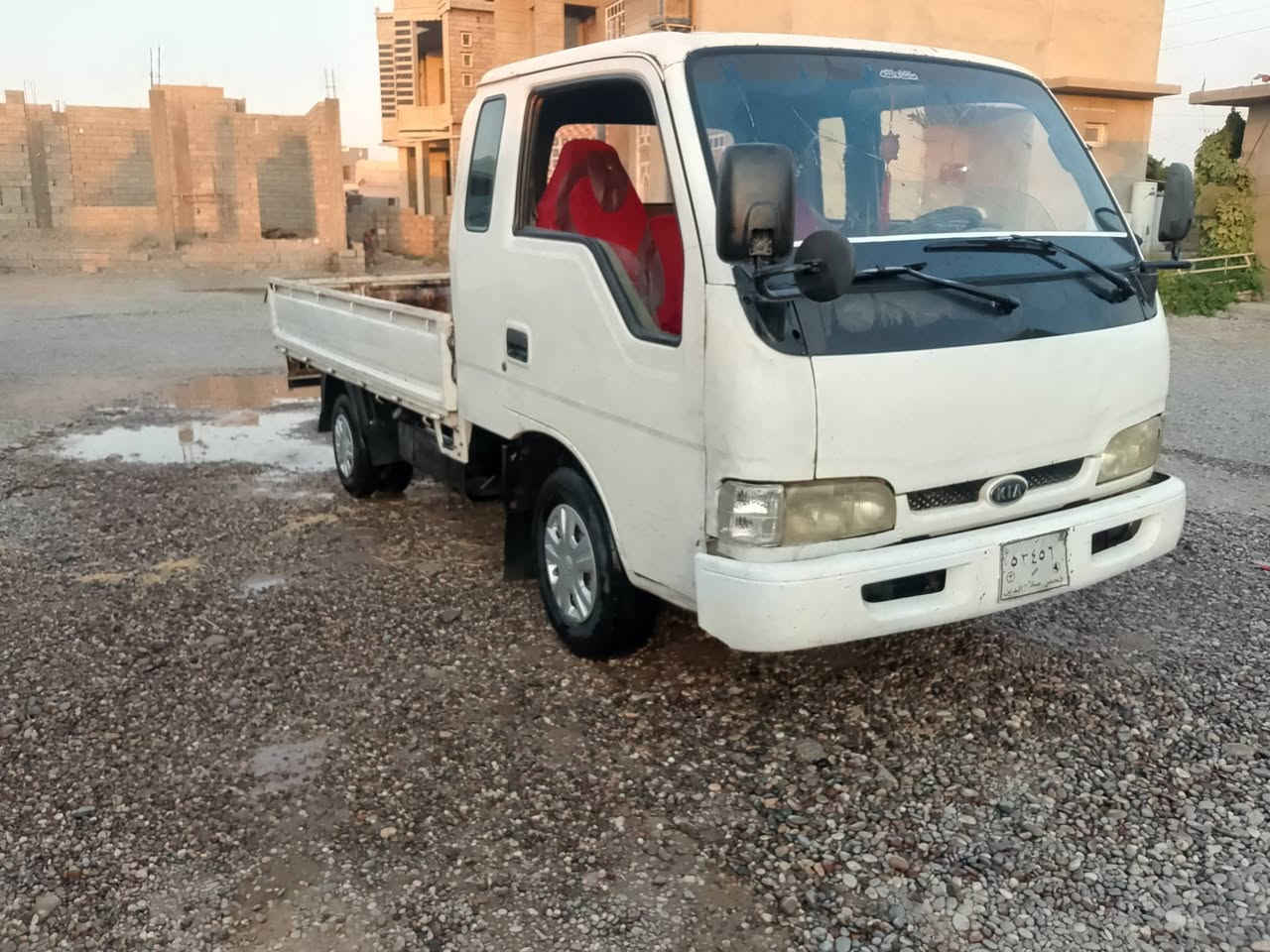 كيا للبيع محرك كير اكسن موديل 2000 قلاب تايرات جديد كهربائيات بلا صبغ جاهزه رقم الهاتف***********

