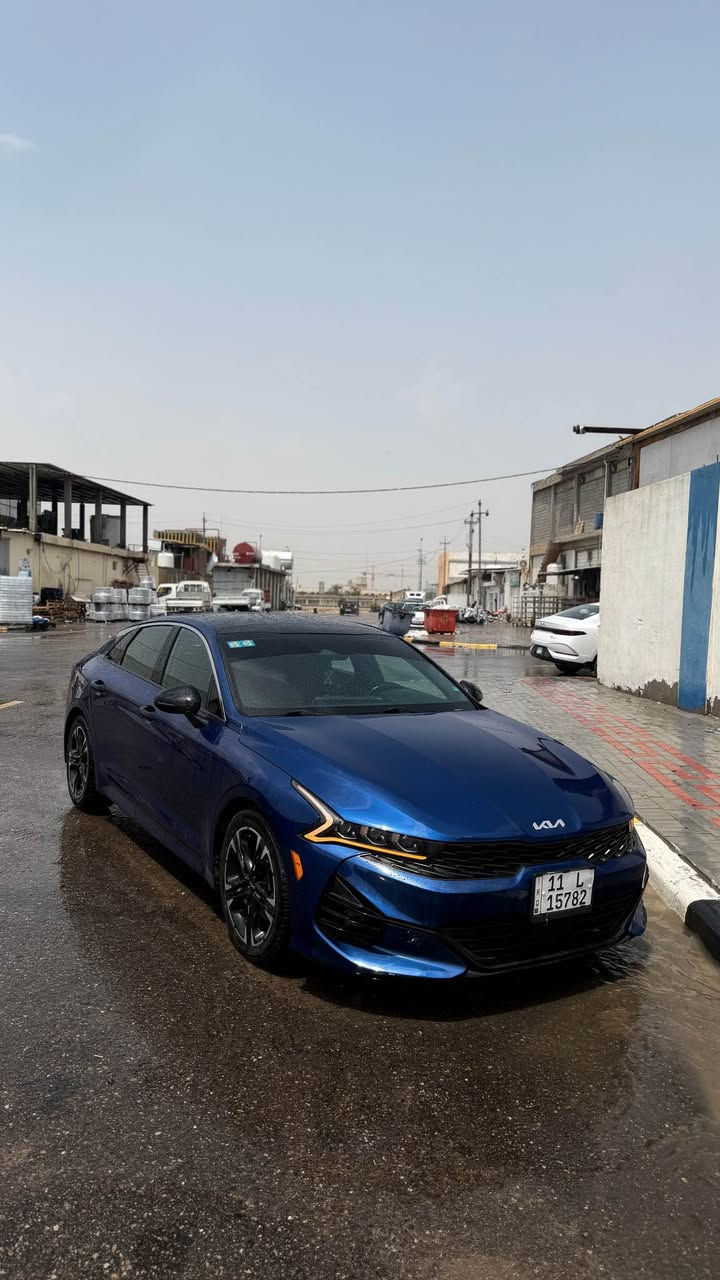 السلام عليكم 

K5 2022 جي تي لاين
كلين بدون قطره صبغ
ماشيه 60 ميل 
مواصفات جي تي لاين

سعر 185 وبيه مجال

و ترهم مراوس حسب القناعه
*********** واتساب 
*********** كربلاء, العراق
