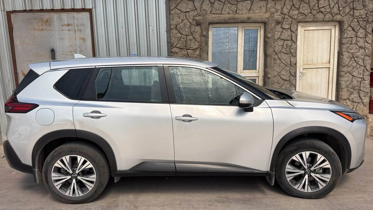 2022 rogue sv دەبل ئەکسل ١ پارچە سبوغ بێ ژووری بەس 
دوو سی جی ساردەکوت
سەنەوی و ژینگە و ریگاوبان نویە 
٤٨ هەزار مایل
نرخی ١٦٣ و مامەلەیەکی برایانە
*********** Singapore
