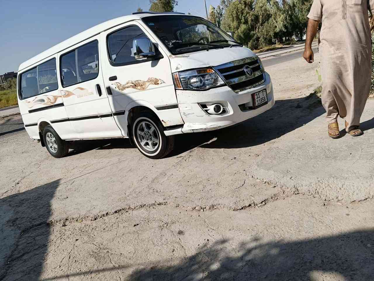 السلام عليكم ورحمة الله وبركاته 
فتون موديل 14 رقم بغداد انكليزي مصفره هيئه ومرور سنويه لغايه 2030 وشرط التحويل مكينه وكير واكسل جدد مكينه فور واي قبق اسود جديده راديتر باتري سلف داينمو كله جديد كلج عينه وصينيه شواصي جدد ادامه كامله عليها داخل مدوشم كامل كاعيه خشب كهربائيات كلها شغاله رقم شاصي واضح جدا وايضا عندي فيديو موضح بي كل شي مكانه بابل الحصوه للاستفسار اكثر *********** معروضة 75 وبي مجال بسيط متواجد خاص الشراي بي خير ويدلل واسف ع الاطاله.
