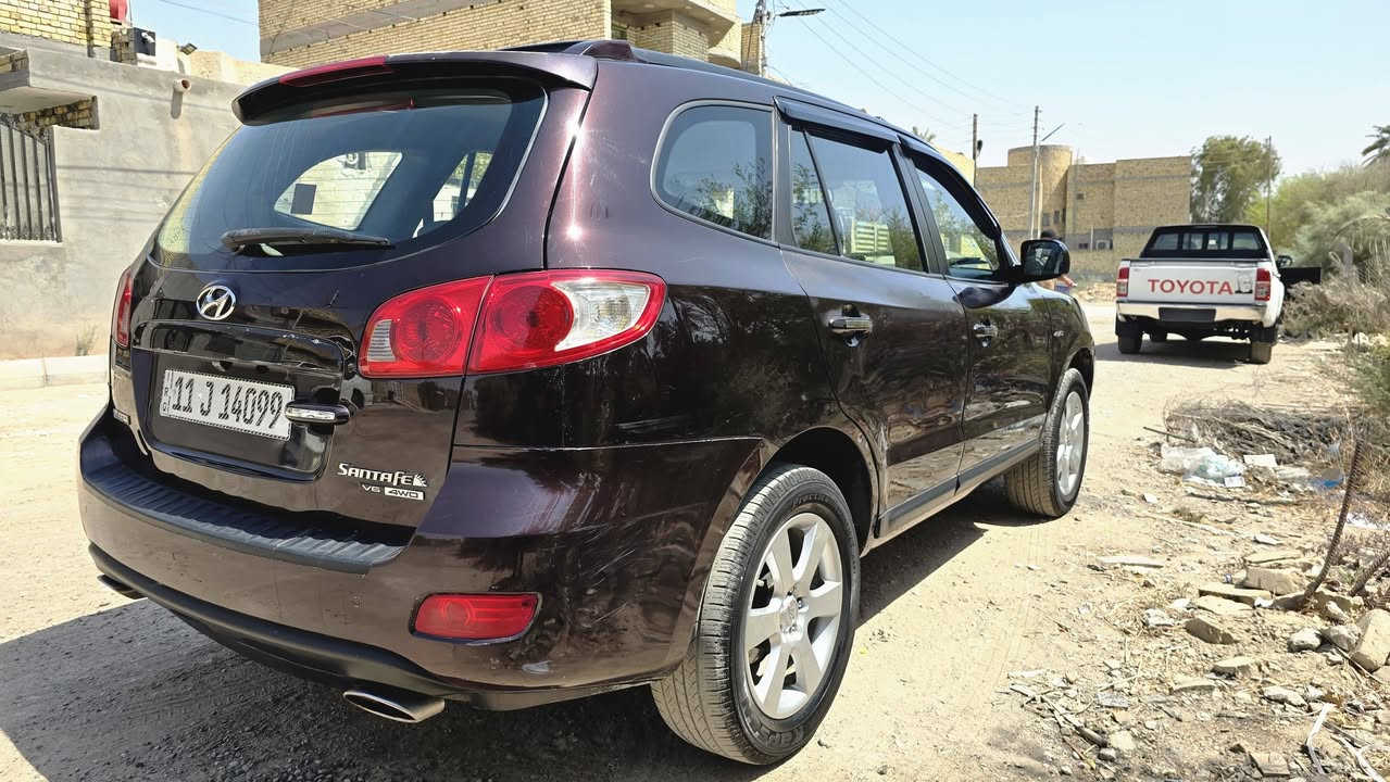 السلام عليكم
سنتافي خليجي موديل 2008
رقم بغداد دولي بأسمي تحويل مباشر
بيهه قطعتين صبغ بدون دواخل
مكينه 6 سلندر 2700 المرغوب
7 راكب 3 قطع تبريد
مكينه كير تبريد خير من الله
السياره موجوده بالعمارة 
السعر 115 
للاستفسار اتصال او واتساب 
***********
