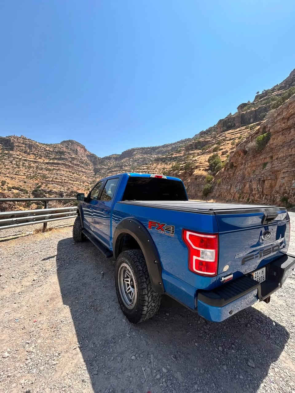 🚘 للبيع Ford F-150 XLT 2019 4×4
🔥 فورد F-150 XLT موديل 2019
🔹 محرك V8 سعة 5.0L
🔹 دفع رباعي 4×4
🔹 باب طويل + بدي قصير
🔹 ماشية 124,000 ميل
🔹 كير طرح
🔹 مقاعد كهربائية + تدفئة
🔹 نظام رادار
🔹 مقود رياضي
🔹 رقم سليمانية
🔹 السنوية جديدة وباسمي
🔹 السيارة وارد أمريكي دخلت العراق بدون حادث
🔹 تم تصليح باب السائق فقط بعد حادث حصل داخل العراق
🔹 الإيرباغات سليمة ولم تتضرر أو تفتح
🔹 رقم الشاصي: 1FTEW1E54KFA35090

💰 السعر: 24,500 دولار

📍 بغداد – المحمودية
📞 ***********
