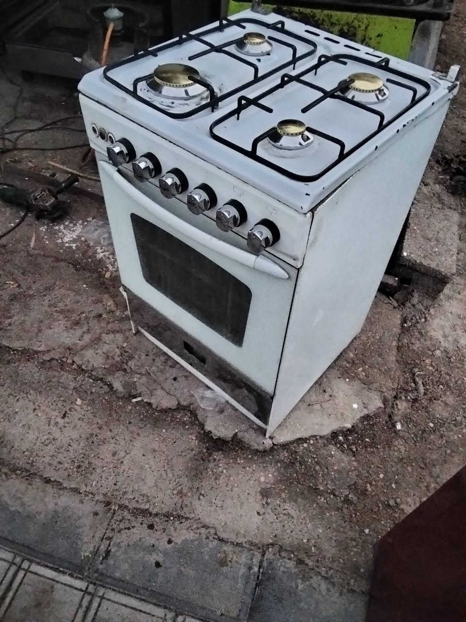 فرن • مطبخ • ماكو تفاصيل
