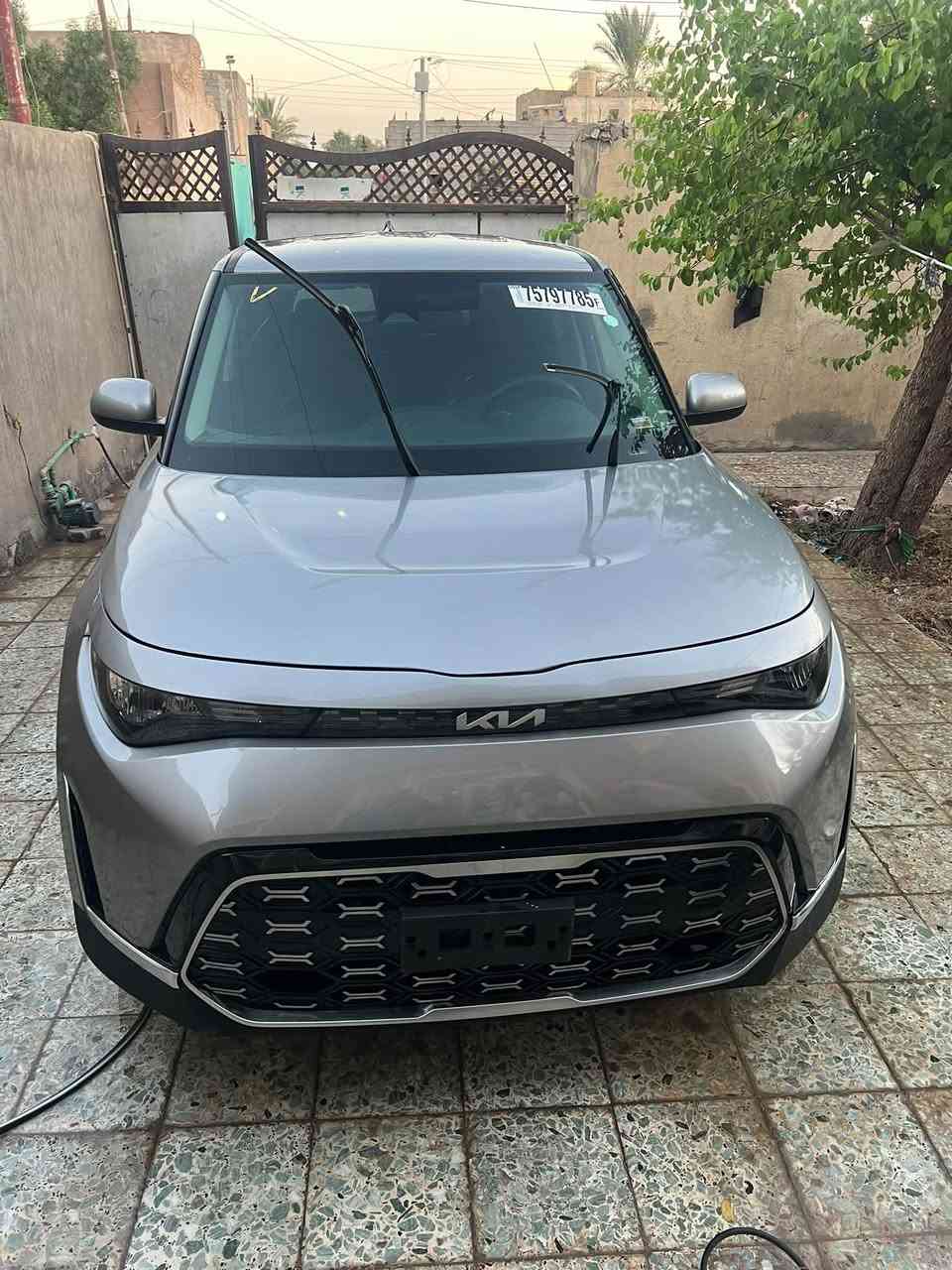 سلام عليكم كيا صول موديل 24 محرك الفين مرقم بغداد ش حدث بكرن البنيد مصلح نفسه ليبل والبقيه كفاله شغل درجه اولا تبديل مازده دخول جديد ماشيه 25 الف ستفسار *********** رباك ستيرن فقط
سيارحًجديده بلعافيه ع ياخذها
صور الخادث مرفق بل منشور
