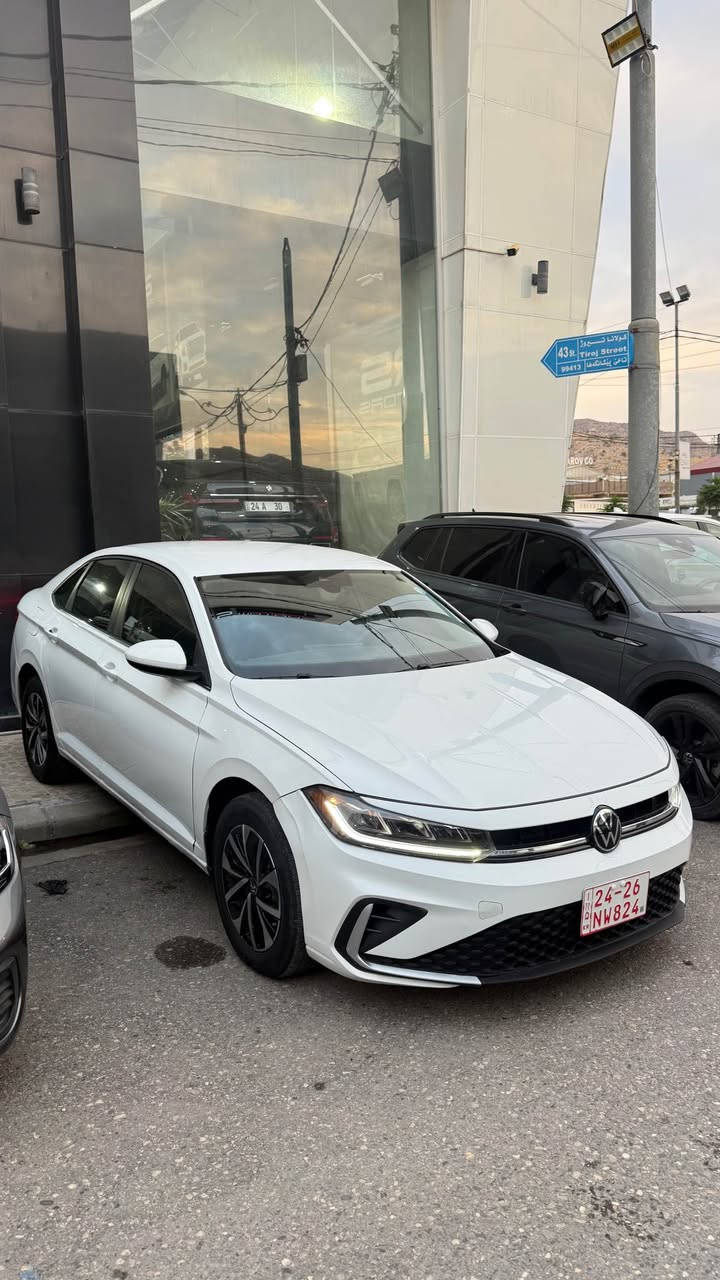 Volkswagen Jetta 2025 
جيتا موديل 2025 
مواصفات S 
صبخ جملخ و باب بدون دواخل ايرباك ستيرن سيستم
ماشية 9 الف كير محرك رادار بشرط 
السعر 150 ورقة شوية مجال 
***********☎️ دهوك, العراق
