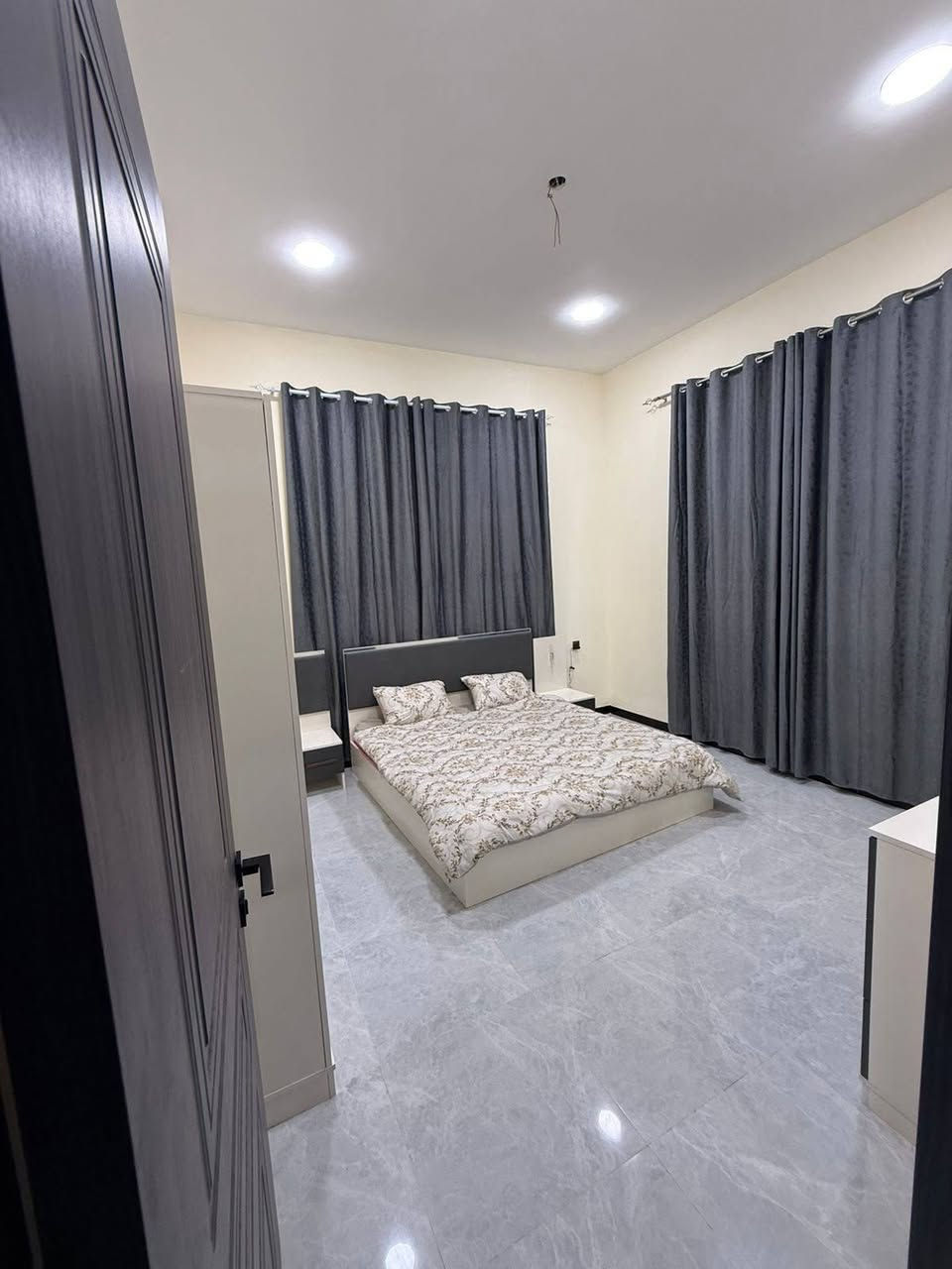 🦅 شاليه النسر | Al Naser Chalet  
✨ وجهتكم للراحة والاستجمام
🌿 تفاصيل صُنعت لتمنحك تجربة مميزة  
📍 بغداد | الـبـوعـيـثـة
📞 للحجز والاستفسار ***********
