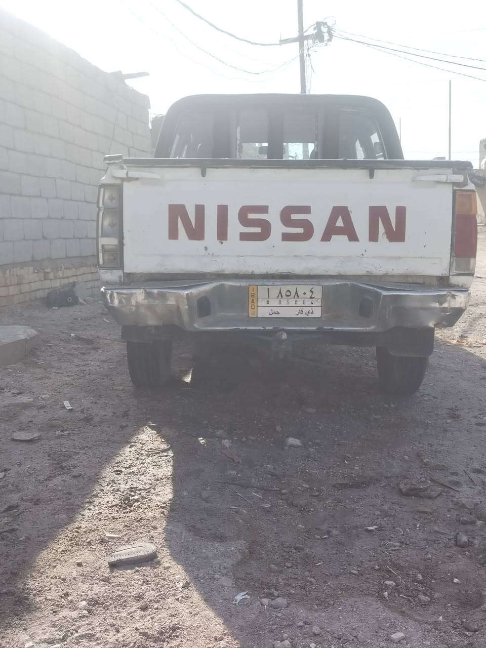 سياره نيسان للبيع كير ومكينه خير من الله ولكشر مثل ما شوف بصوره الرقم ذي قار ألماني 
المكان ناصريه سعر25وبيها مجال+***********
