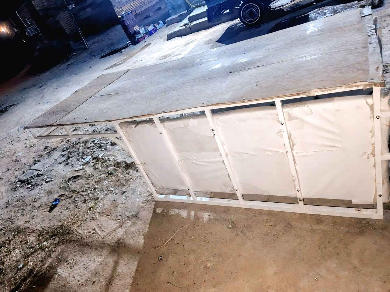 السلام عليكم محجر ستوته للبيع كامل معايزه شي نضافة فول تجي وشوفه بعينك السعࢪر 170 وبي مجال للستفسار أتصل علئ هاذء الرقم ‏‪***********‬‏
