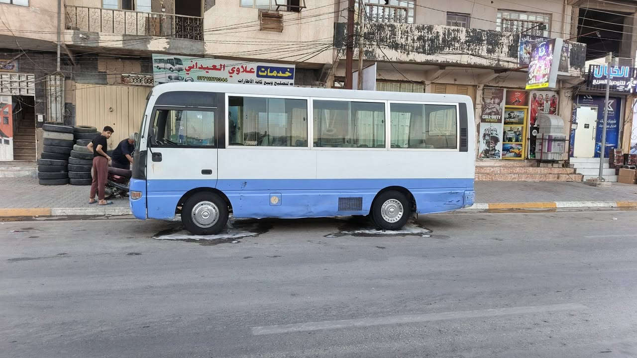 كوستر نيسان موديل 2002 سياره جهازه مكينه كرنفال شرط مكاني كربلاء السعر 120 وبيه مجال ***********
