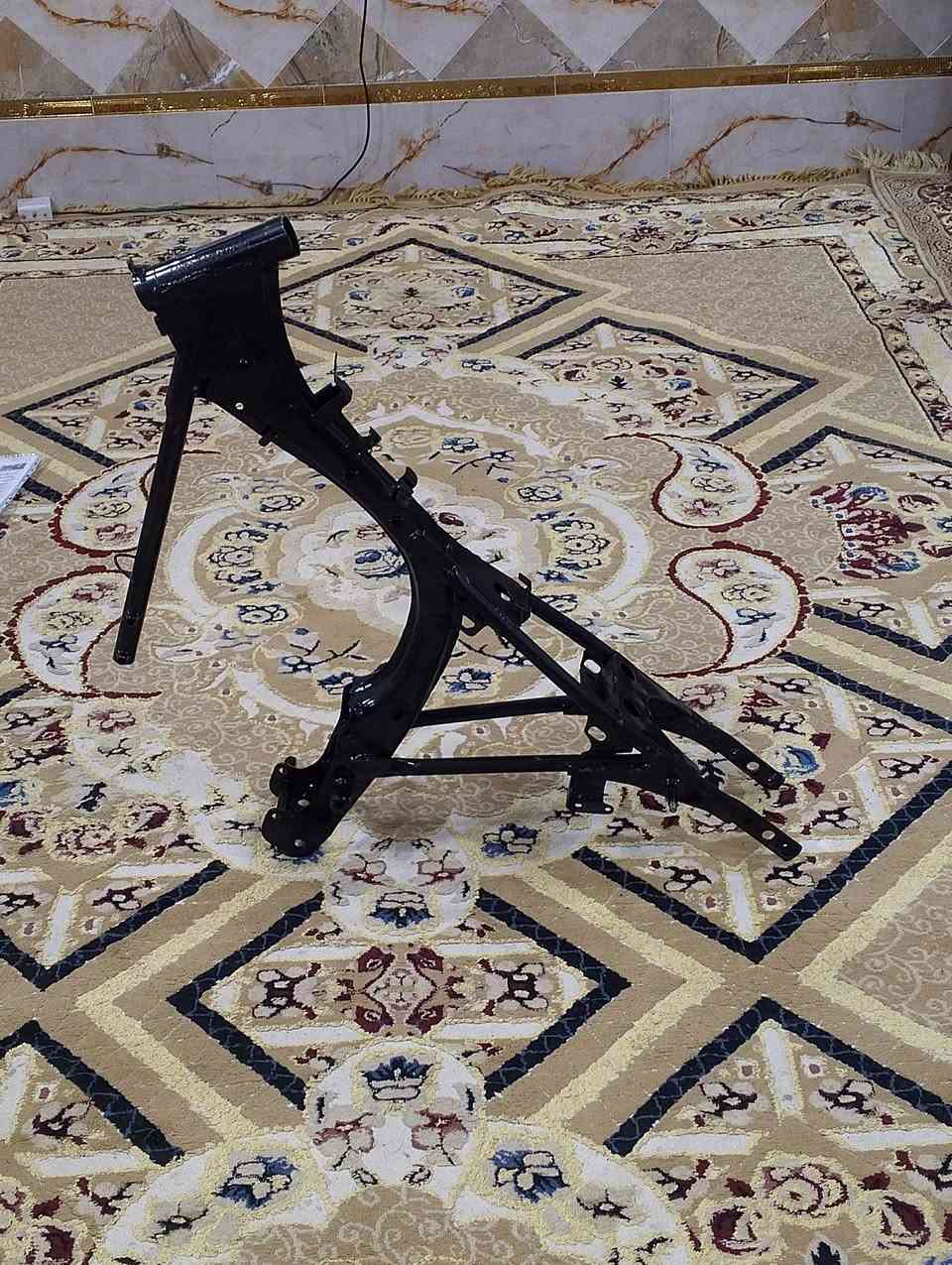 السلام عليكم شاصي سكنر 7اوراق نوع ثقيل رايده 150ليريده هاذ رقمي ***********
