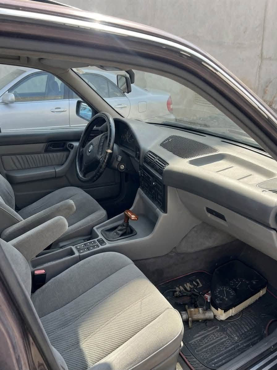 Bmw
للبيع فول مواصفات طخم تاير سلايت تبريد كهربائات كير محرك بجم عريض رقم نينوى ب اسمي 
سعر 60 وبيها مجال تفاصيل ثانيه خابر وتدلل واتس موجود 
***********
***********
