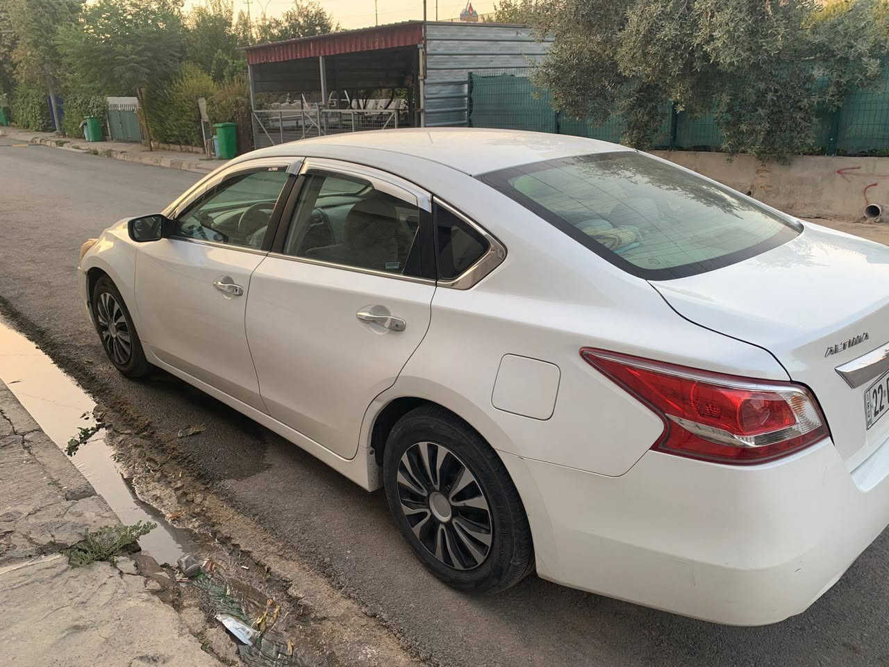 نيسان التيما ٢٠١٣ فول مواصفات ضرر بنيد فقط سيارة أخت الجديدة بدون أي نقص. اللون ابيض السعر 100$
للاستفسار ***********
***********
