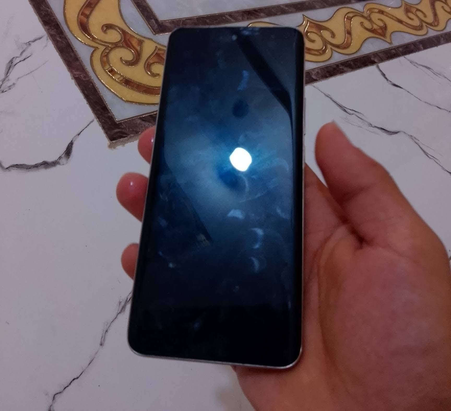 #للبيع أو #للمراوس ✅
📱 ريلمي 13 برو بلص Realme 13 Pro plus
◀️ ذاكرة 512 گيگا والعشوائية 24 گيگا
◀️ معالج كوالكوم سناب دراكون 7 الجيل الثالث
◀️ كاميرا احترافية بمعنى الكلمة مجهزة بأحدث مستشعرات شركة سوني مع تقريب 120 xللتصال ***********
