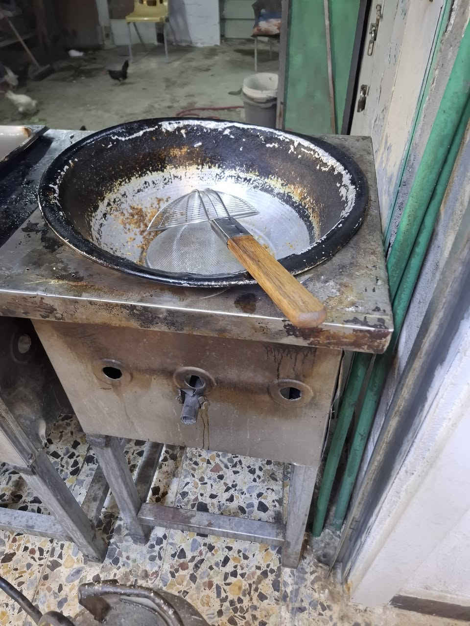 طباخ فلافل • ميز ستيل • نضيف درجه اولى