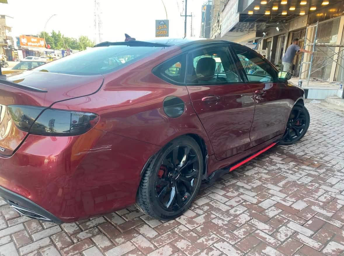 السلام عليكم كرايسلر c200 كلشي واضح بالسونار 
السعر 67$ وبيها مجال ان شاء الله
***********
