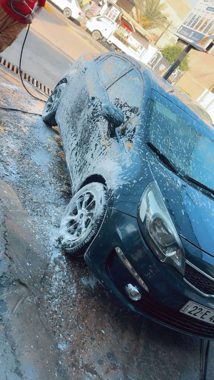 السلام عليكم كيا ريو خليج ٢٠١٦ محرك ١٦٠٠ دوش صدر كير محرك تبريد ثلج مكفول السيارة بدون حادث بس بارد بل هلال مال جاملغ الامامي رقم اربيل بسمي *********** السعر ٨٧ وبيها مجال اتصل وبيك خير ودلال
