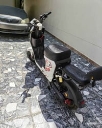 للبيع دراجة (r 9 ) بحاجة بطاريات عدد 2 للاستفسار : 07812707583 العنوان...