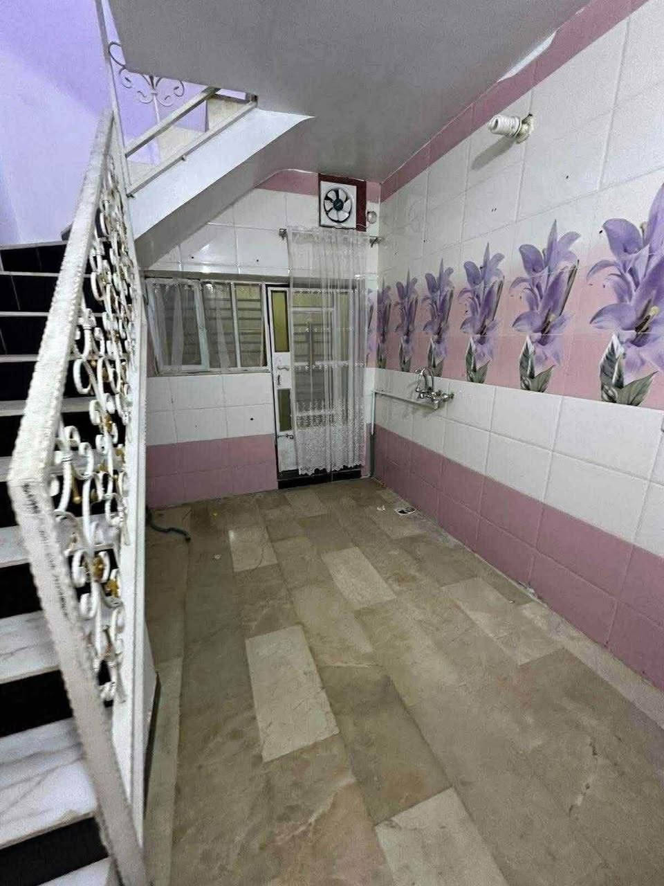 🏡 للإيجار في السيدية 🏡

فرصة مميزة للسكن في موقع هادئ وقريب من جميع الخدمات.

📍 الموقع: السيدية – مربع جامع شاكر عبود

🏠 المساحة: 110 م²

🛏️ 3 غرف نوم

🛋️ صالة

🍽️ مطبخ

🚿 خدمات متكاملة

✨ البيت نظيف جدًا وجاهز للسكن.

💰 بدل الإيجار: 1,000,000 دينار عراقي شهريًا

📞 للاستفسار والمعاينة: ***********

