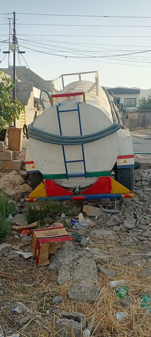 ئه م ته نكره بوفروشتن 20به رميله پليت پاقلاوا لماتوروسونده له گه له سعرى 11گه لاو كه ميك مه جال ره قه م موبايل*********** شوين بازيان
