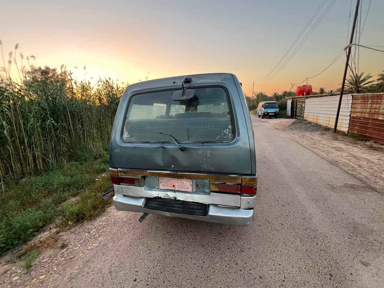 كيا بستا ٩٣كير ومكينه واكسل مكفولات حصيره وشواصي جدد كشرهة خير من الله  تخم تاير جديد باتري جديد مصفره غرامات عليهة هيئه ١٥٠على اليشتري راعيهة موجود مكاني بغداد الدوره السعر ٢٣ ***********
