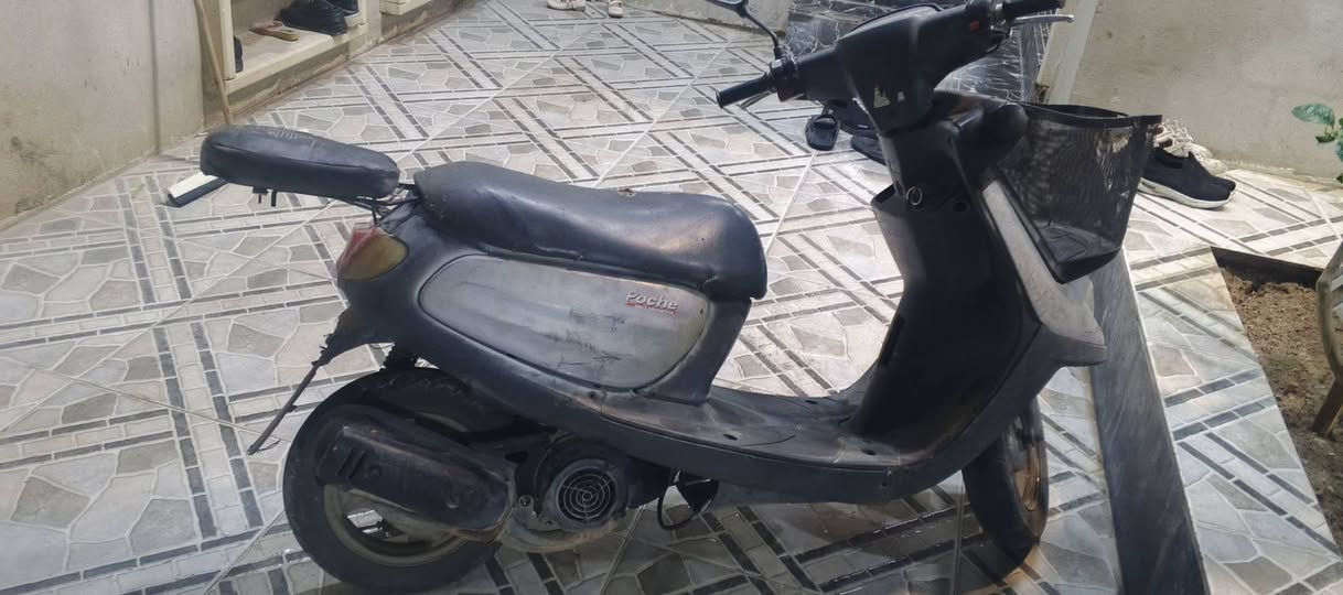 ماطور بزون نفخ لبيع كلشي شغال بس الناريه ضعيفه السعر 175 بي مجال 
***********
