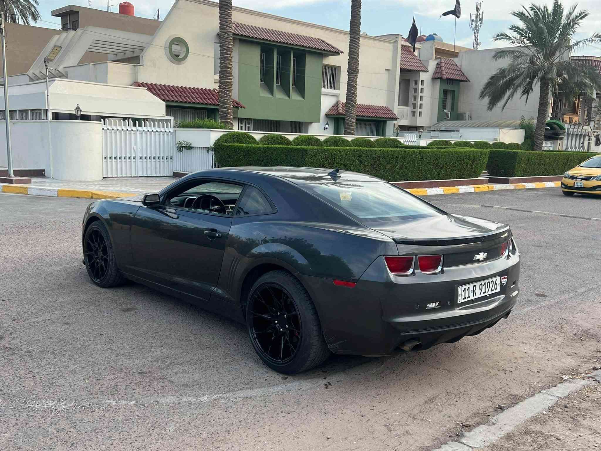 السلام وعليكم كمارو موديل 2013 حادثه جاملغ خلفي بيه صبغ احزام لجماليه فقط غرفه جديديه رقم بغداد بسمييي صدره جديد عنواني شارع فلسطين السعر 87 وبيه مجال بسيطط رقم ***********

