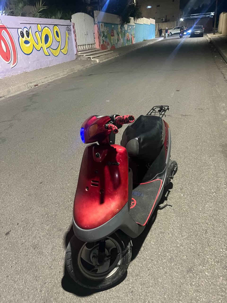 ✋السلام عليكم
🛵ماطور للبيع

محرك شرط مامعمر

قبغ هندر فقط مفوتح

هورن اشايل لايت عالي وناصي وسلف شغال

ماطور ربع ما تصرف علي

المكان موصل الجانب الايسر حي السكر

السعر 350وبي مجال

الاستفسار ***********
